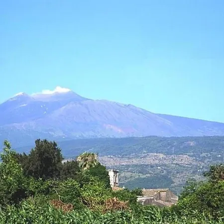 Oasi Del Fiumefreddo Agroturismo *